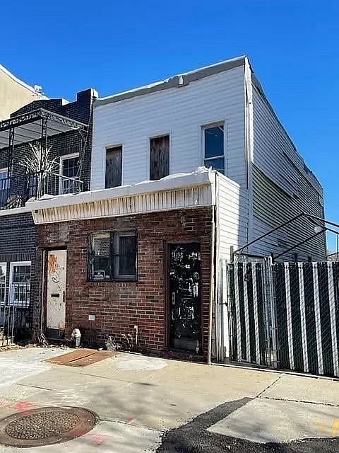 81 Utica Avenue