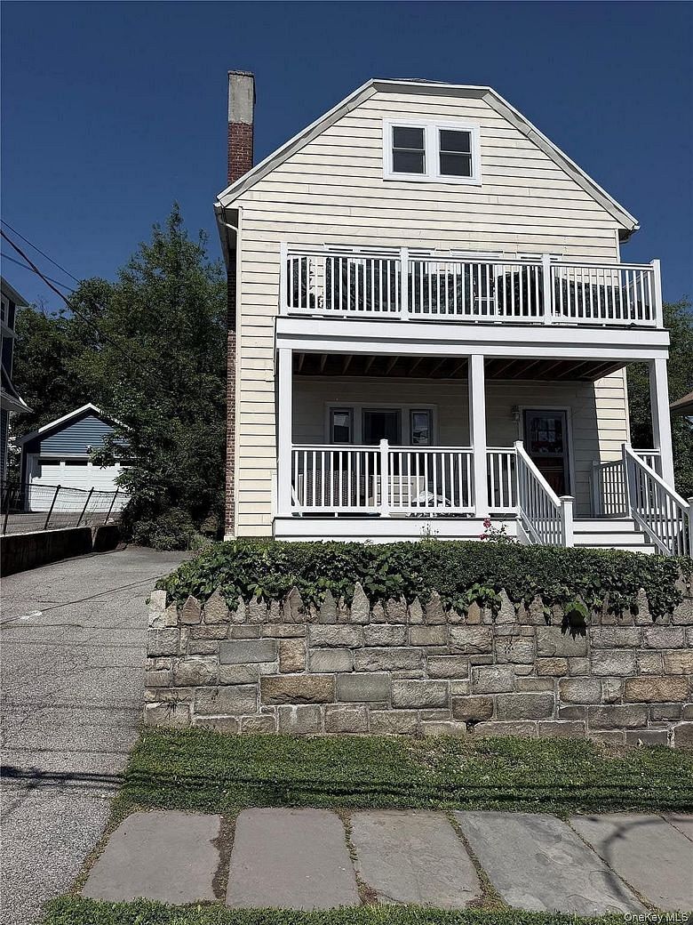 81 Waring Place
