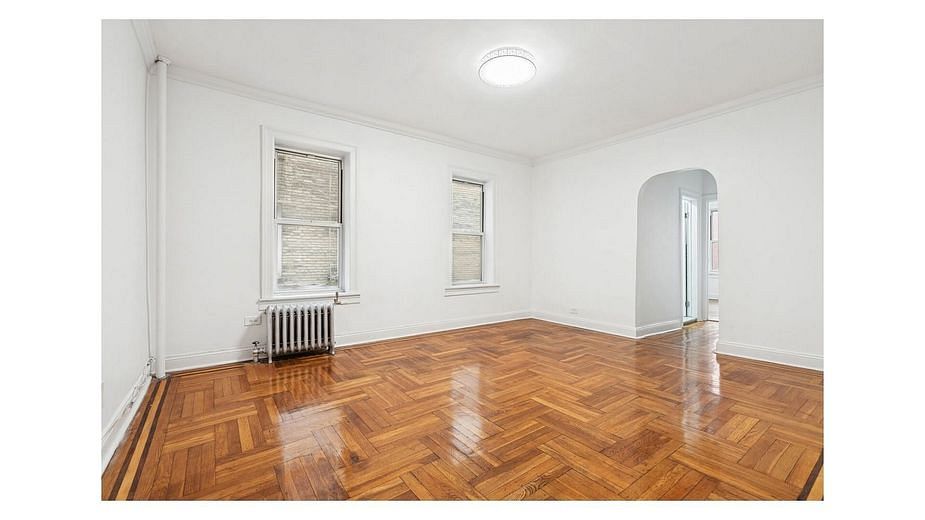 811 Walton Avenue #B18