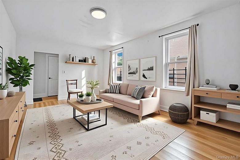 811 Walton Avenue #F21