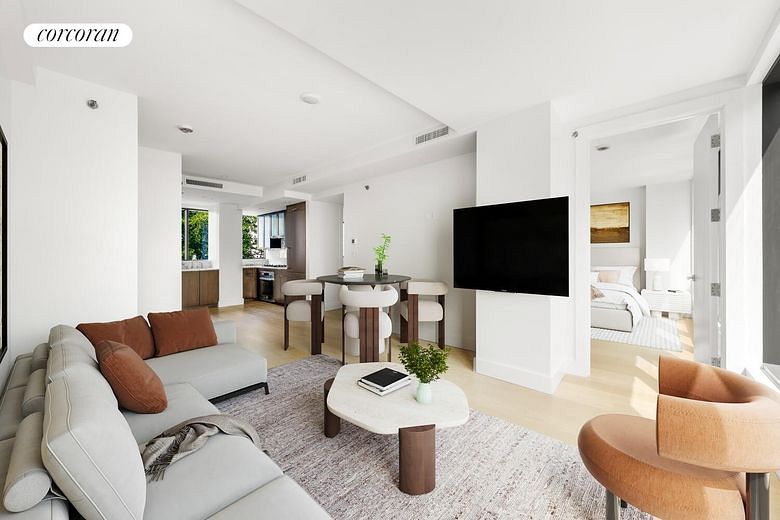 814 Fifth Avenue #2D