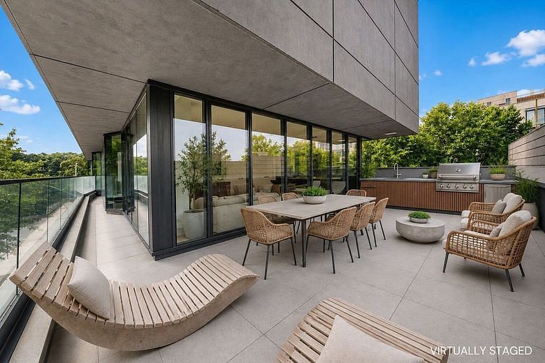 814 Fifth Avenue #3C