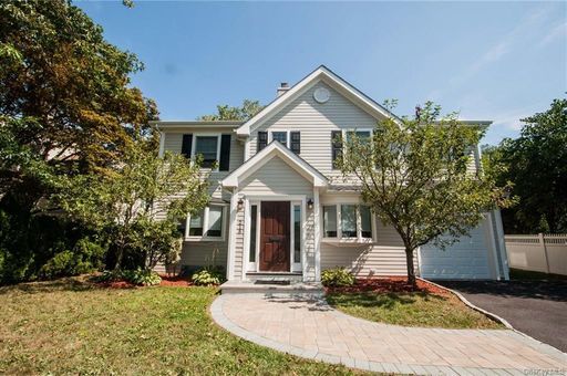 Image 1 of 34 for 215 Lincoln Place in Westchester, Eastchester, NY, 10709
