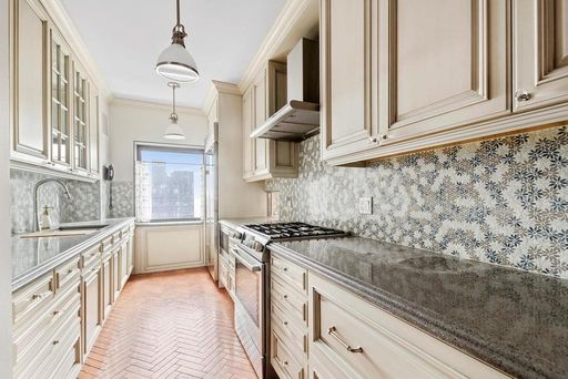 Image 1 of 5 for 425 East 58th Street #36D in Manhattan, New York, NY, 10022