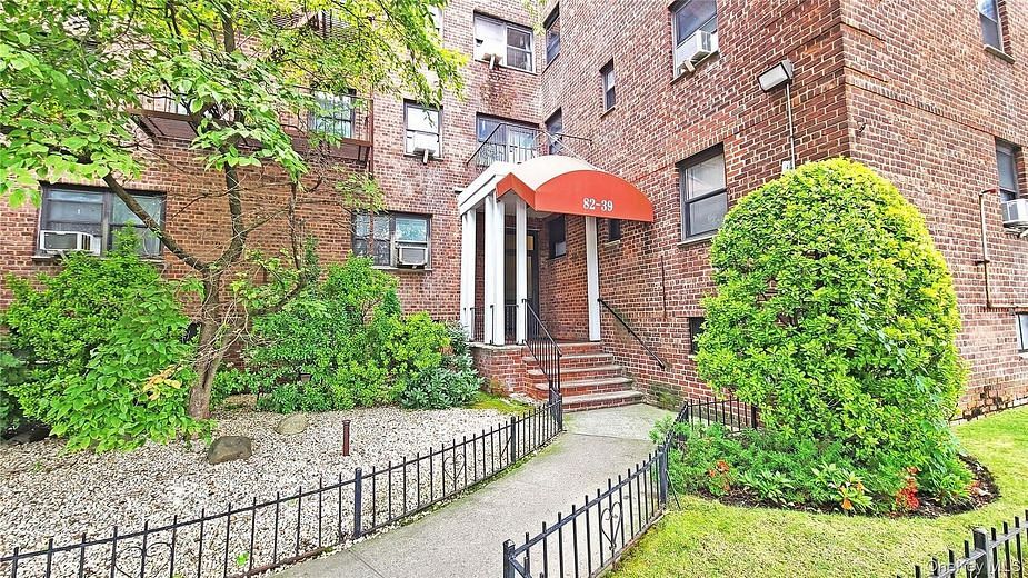 82-39 134th Street #1H