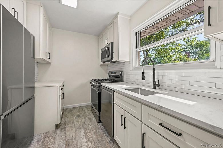 82-63 Langdale Street #2nd Floor