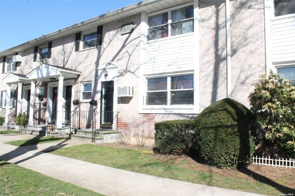 Image 1 of 11 for 82-67 Langdale Street #105a in Long Island, New Hyde Park, NY, 11040