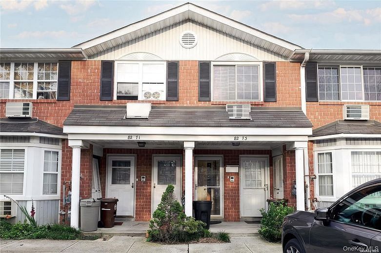 82-73 Country Pointe Circle