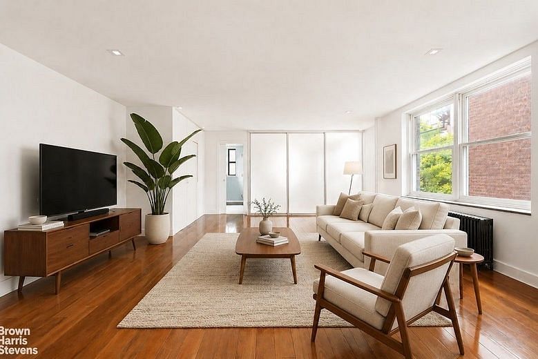 82 Irving Place #4C