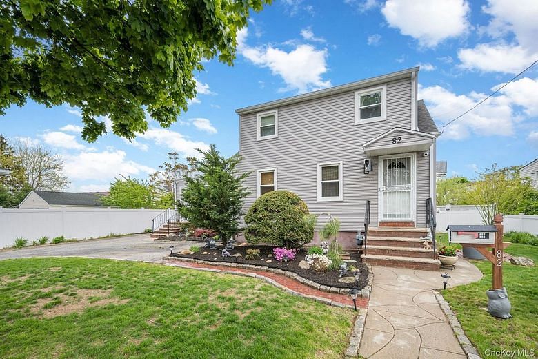 82 Nottingham Avenue