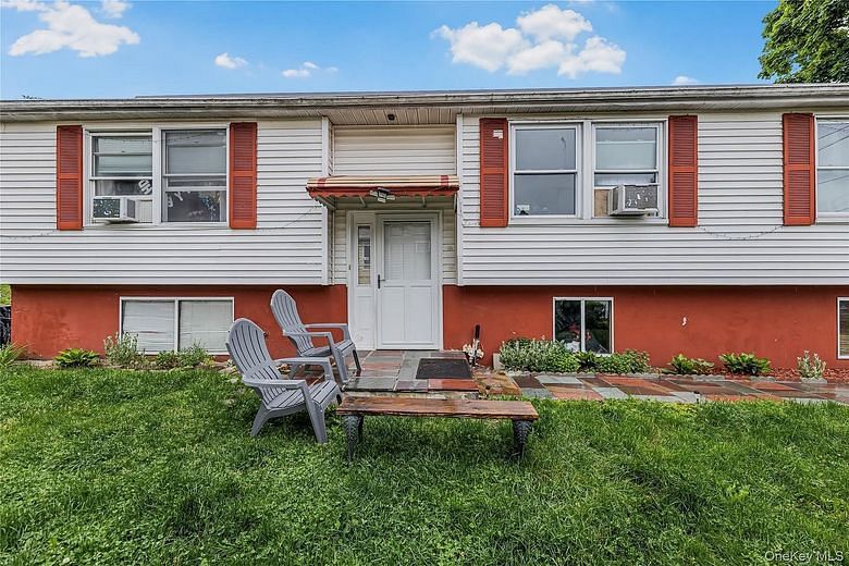 82 Riverdale Avenue