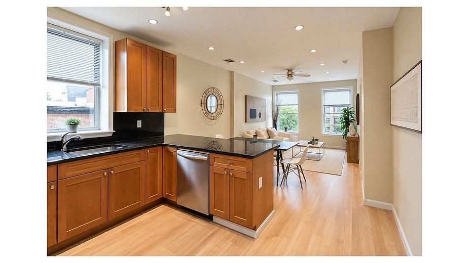 82 Sterling Place #4