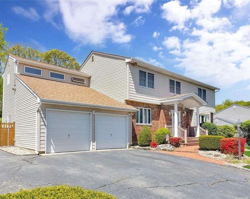 Image 1 of 35 for 82 Twin Oaks Drive in Long Island, Kings Park, NY, 11754