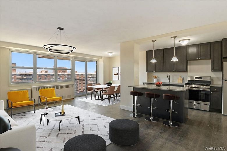 820 Boynton Avenue #11D
