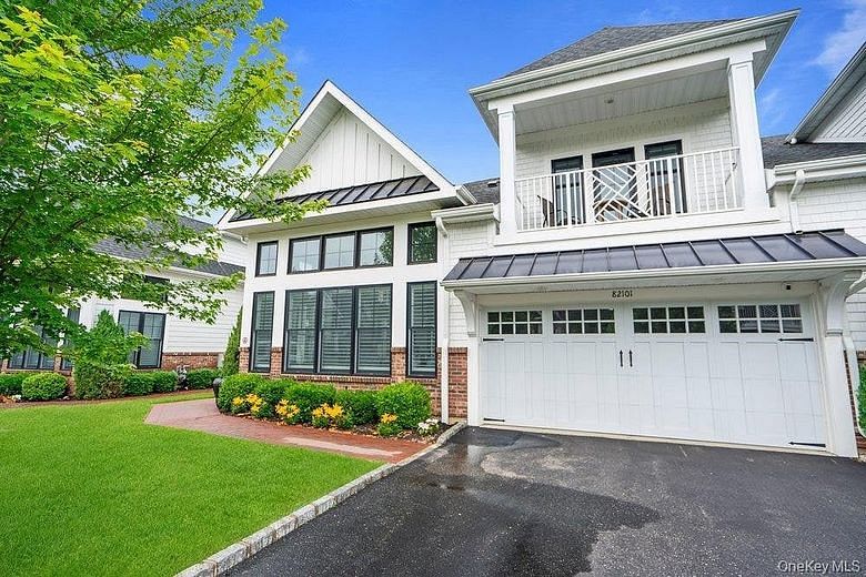 82101 Spruce Pond Circle