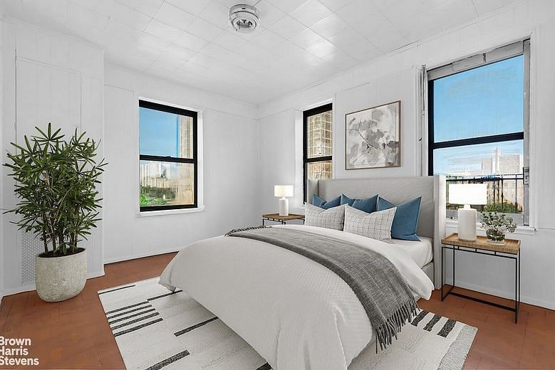 825 Walton Avenue #5F