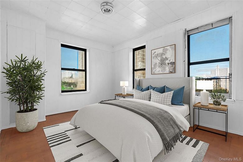 825 Walton Avenue #5F