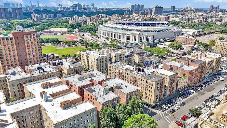 825 Walton Avenue #5G