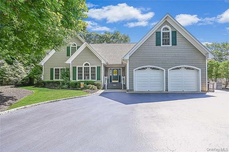 828 Pondview Road