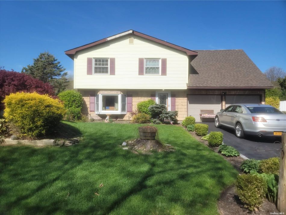 Image 1 of 2 for 40 Balsam Drive in Long Island, Medford, NY, 11763