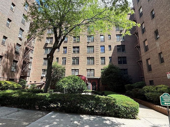 83-05 98 Street #3H