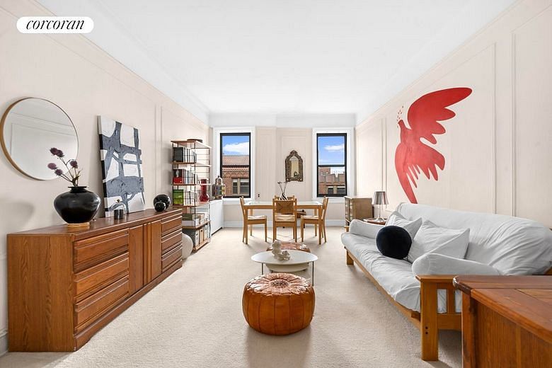 83-10 35th Avenue #6K