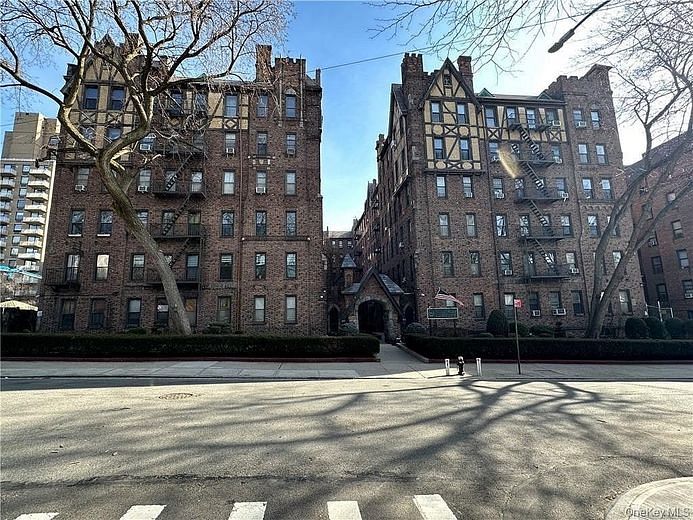 83-15 116th Street #1F