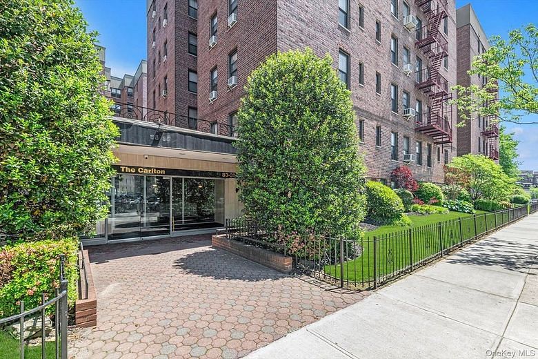 83-35 139 Street #5M