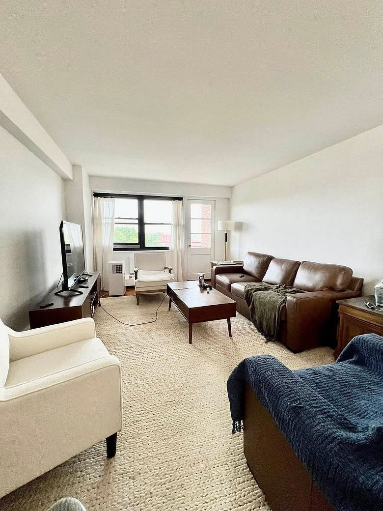 83-60 118th Street #10G