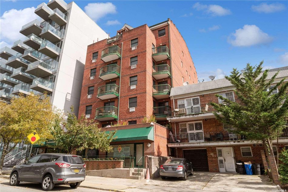 Image 1 of 17 for 83-71 116th Street #4E in Queens, Kew Gardens, NY, 11418