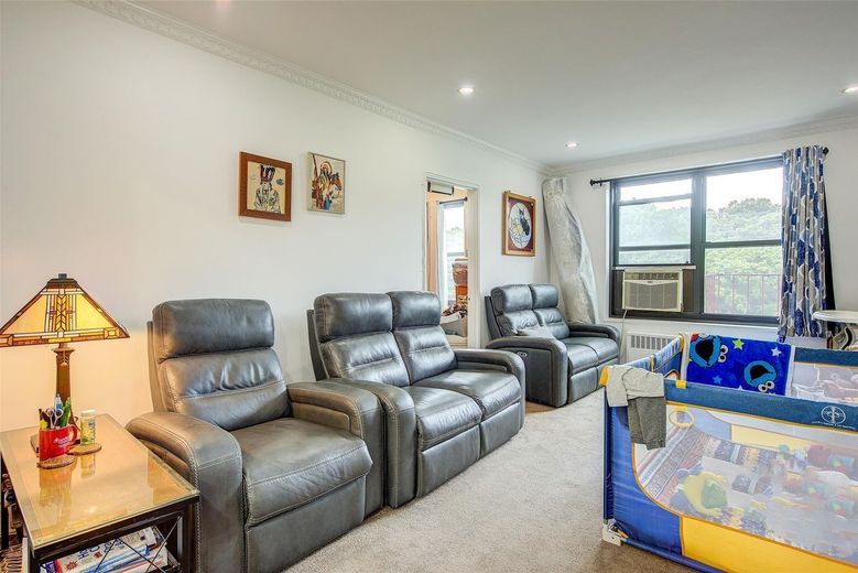 83-85 Woodhaven Boulevard #6F