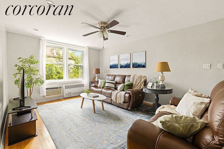 8301 Ridge Boulevard #2J