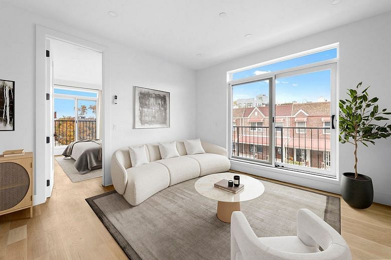 831 Knickerbocker Avenue #4A
