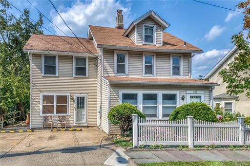 Image 1 of 36 for 215 Prospect Avenue in Westchester, Mamaroneck, NY, 10543