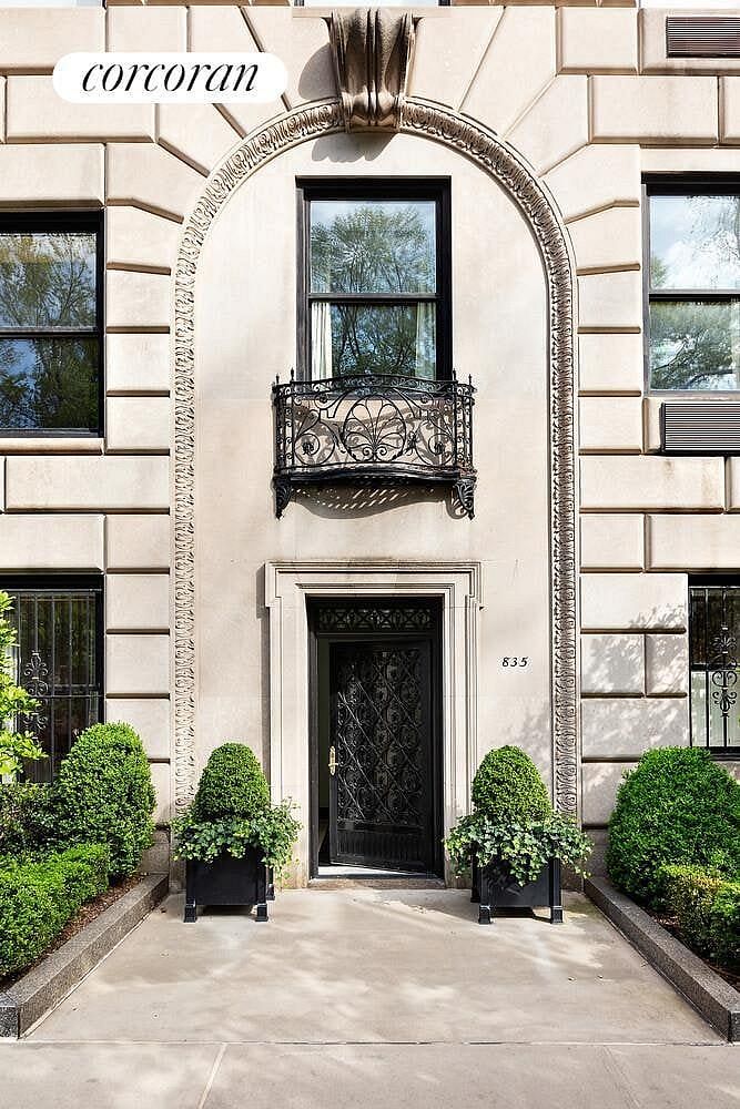 834 Fifth Avenue #MAIS/C
