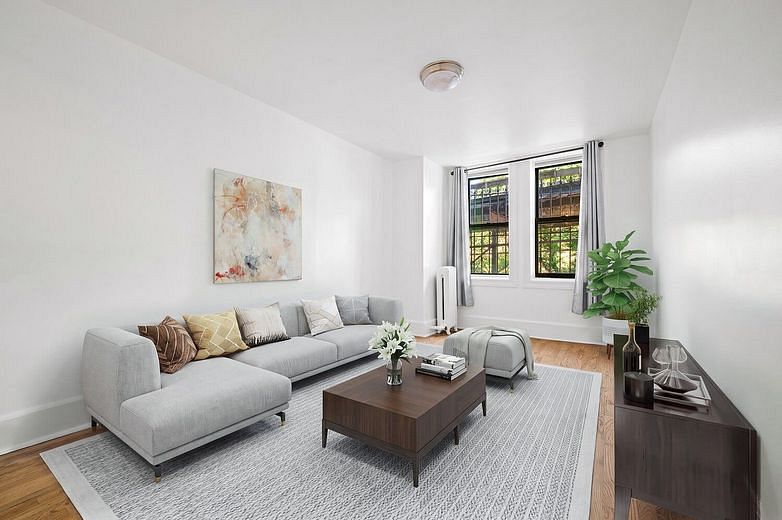 834 Riverside Drive #1E