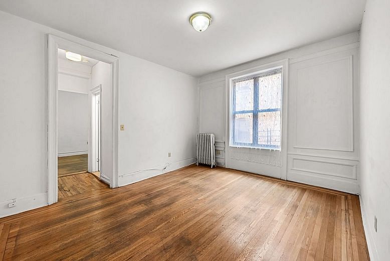 834 Riverside Drive #4E