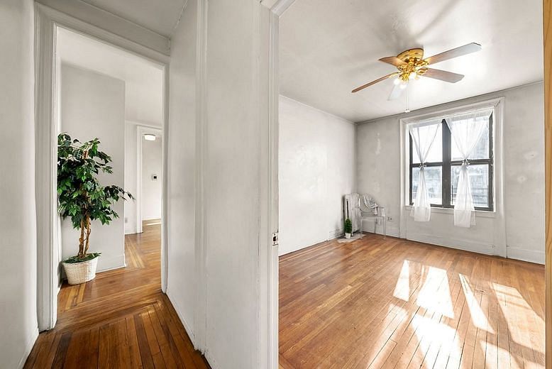 834 Riverside Drive #6B