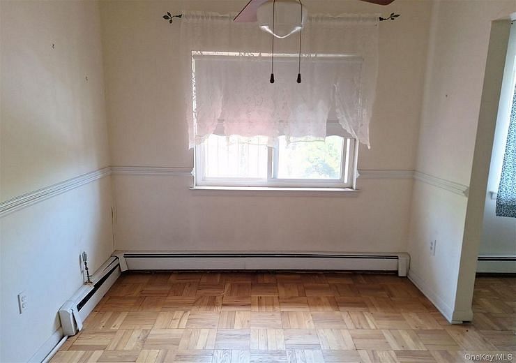 838 Pelhamdale Anex #3R