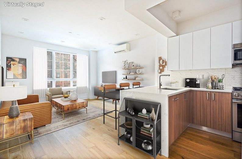 838 Quincy Street #2F