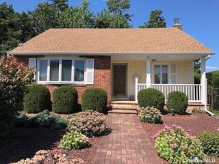 Image 1 of 18 for 29 Parkdale Drive in Long Island, N. Babylon, NY, 11703