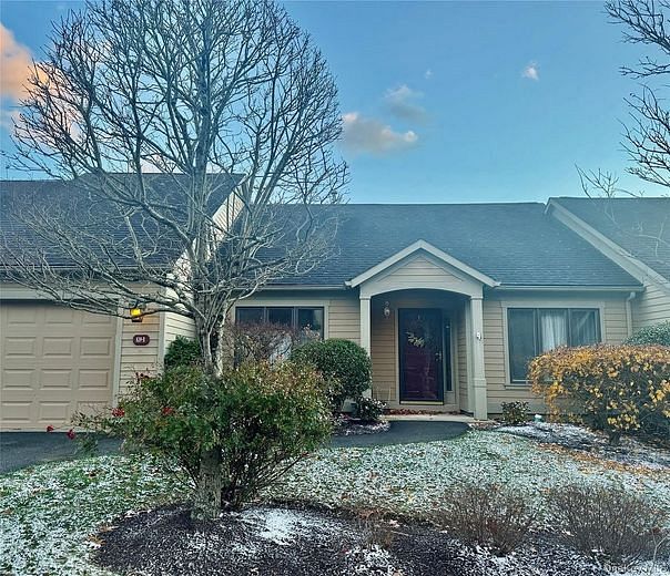 839 Heritage Hills #B