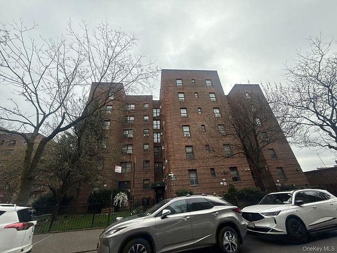 84-16 Elmhurst Avenue #5E
