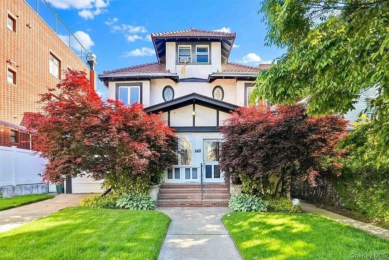84-21 Beverly Road