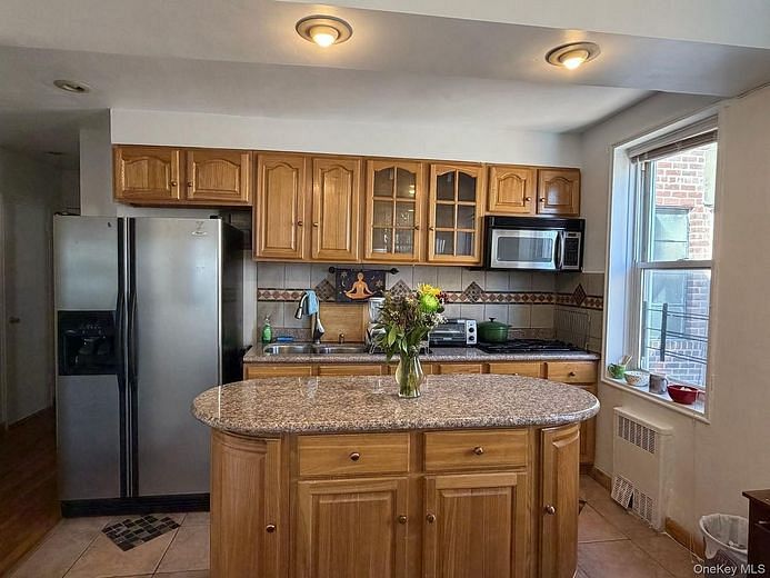 84-55 Daniel Street #6E