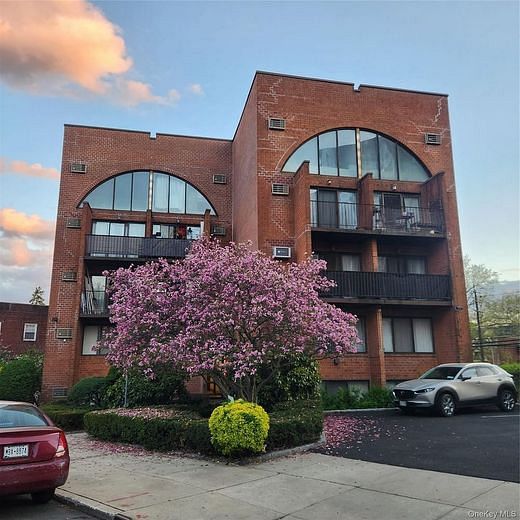 84-62 Austin Street St #C3