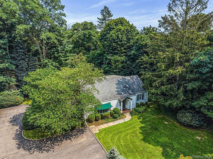 84 Bayville Road