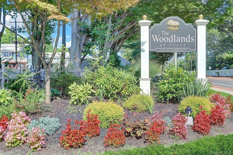 84 Cardinal Lane #1B