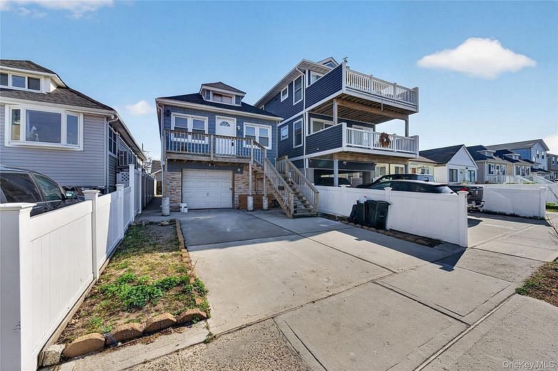 84 E Pine Street