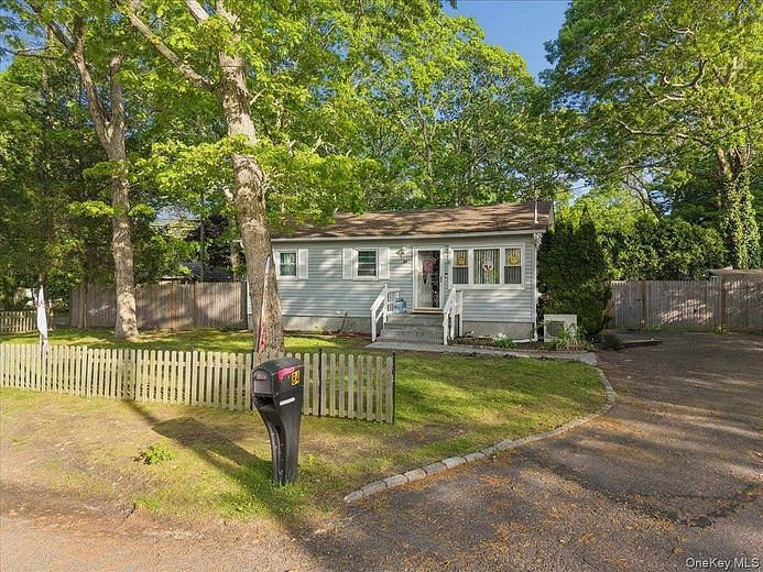 84 Queen Road